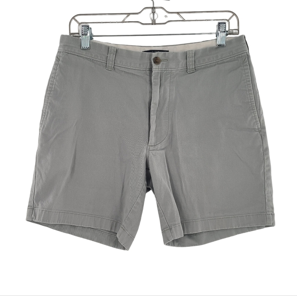 J Crew Mercantile‎ Flex Shorts Mens 31 Gray Chino Flat Front Bermuda 6.5” Preppy